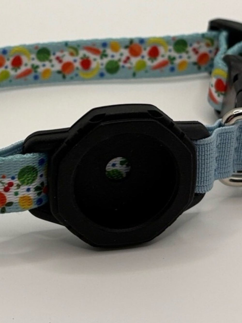 Small dog breakaway AirTag collar  blue fruit FRUITY TUTTI new 5/8” 9-13” W/BELL